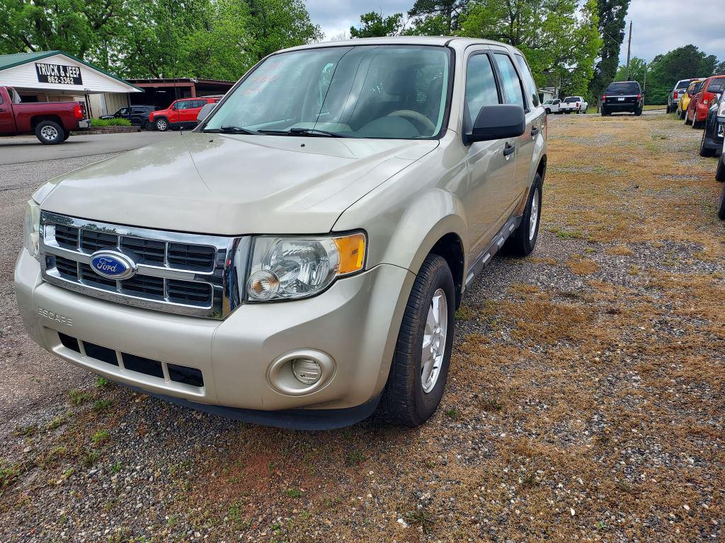 2011 Ford Escape XLS photo
