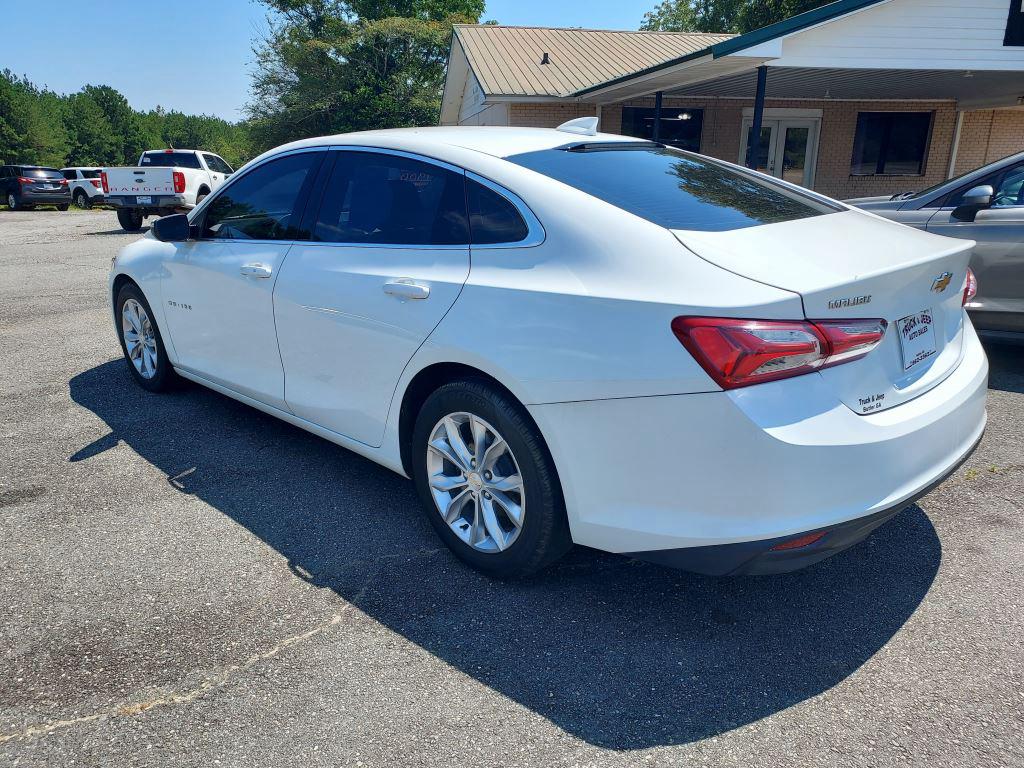 2022 Chevrolet Malibu - $7,900