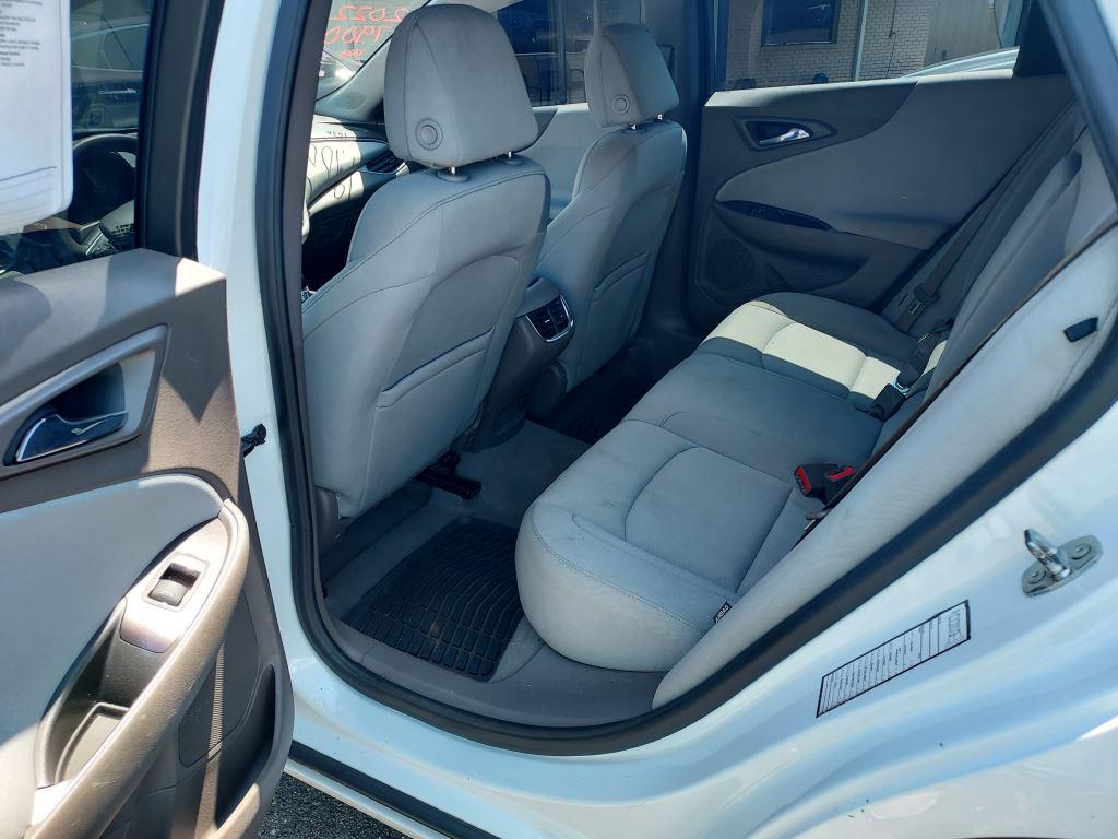 2022 Chevrolet Malibu - $7,900