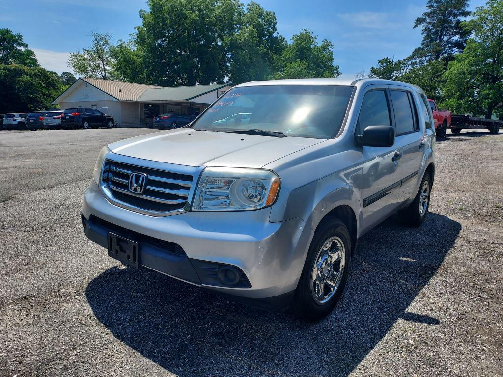 2014 Honda Pilot LX photo