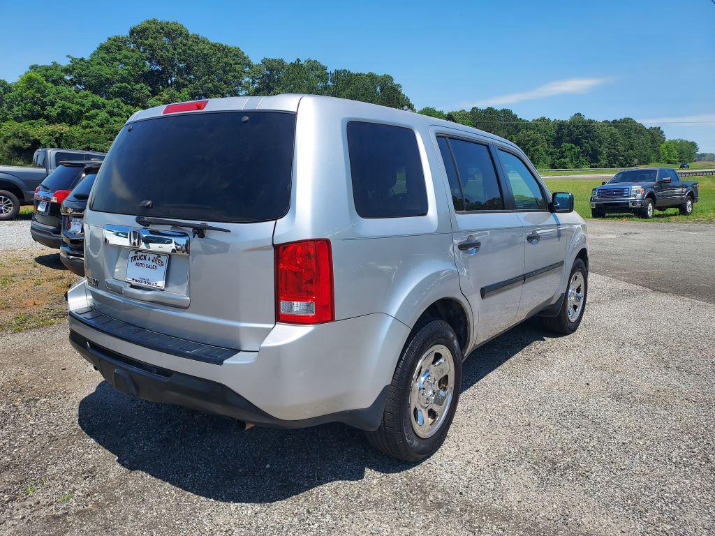 2014 Honda Pilot LX photo