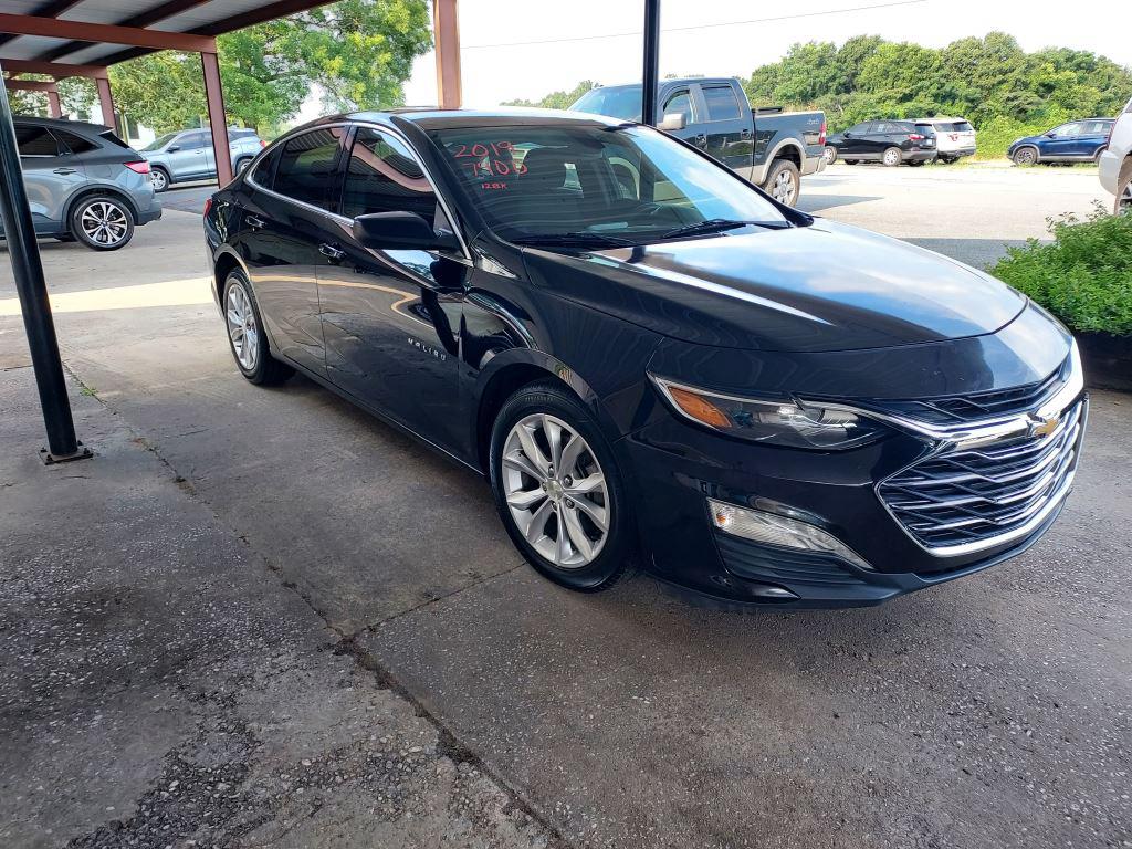 2019 Chevrolet Malibu - $7,900