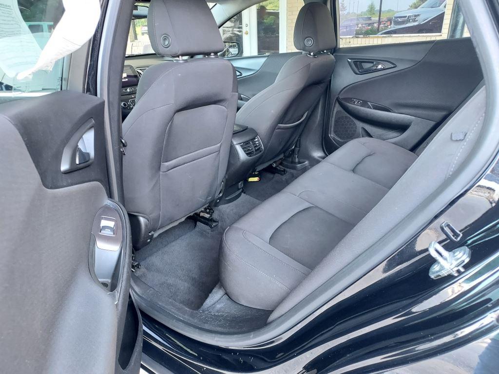 2019 Chevrolet Malibu - $7,900