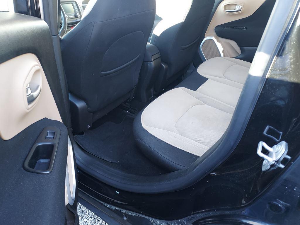 2015 Jeep Renegade - $6,400