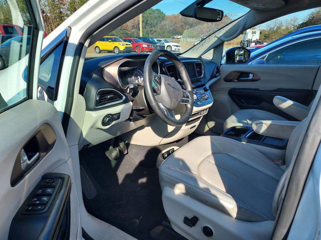 2021 Chrysler Voyager - $6,900