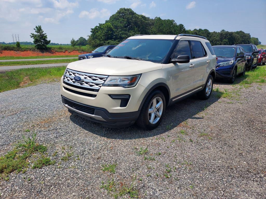 2018 Ford Explorer - $7,900