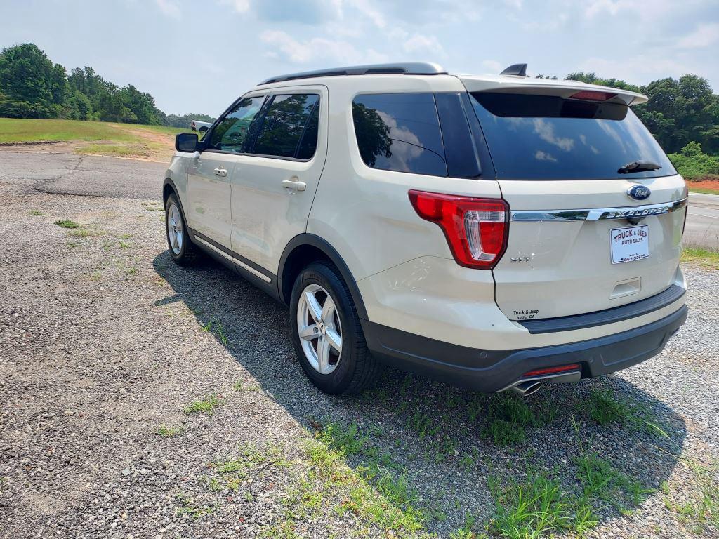 2018 Ford Explorer - $7,900