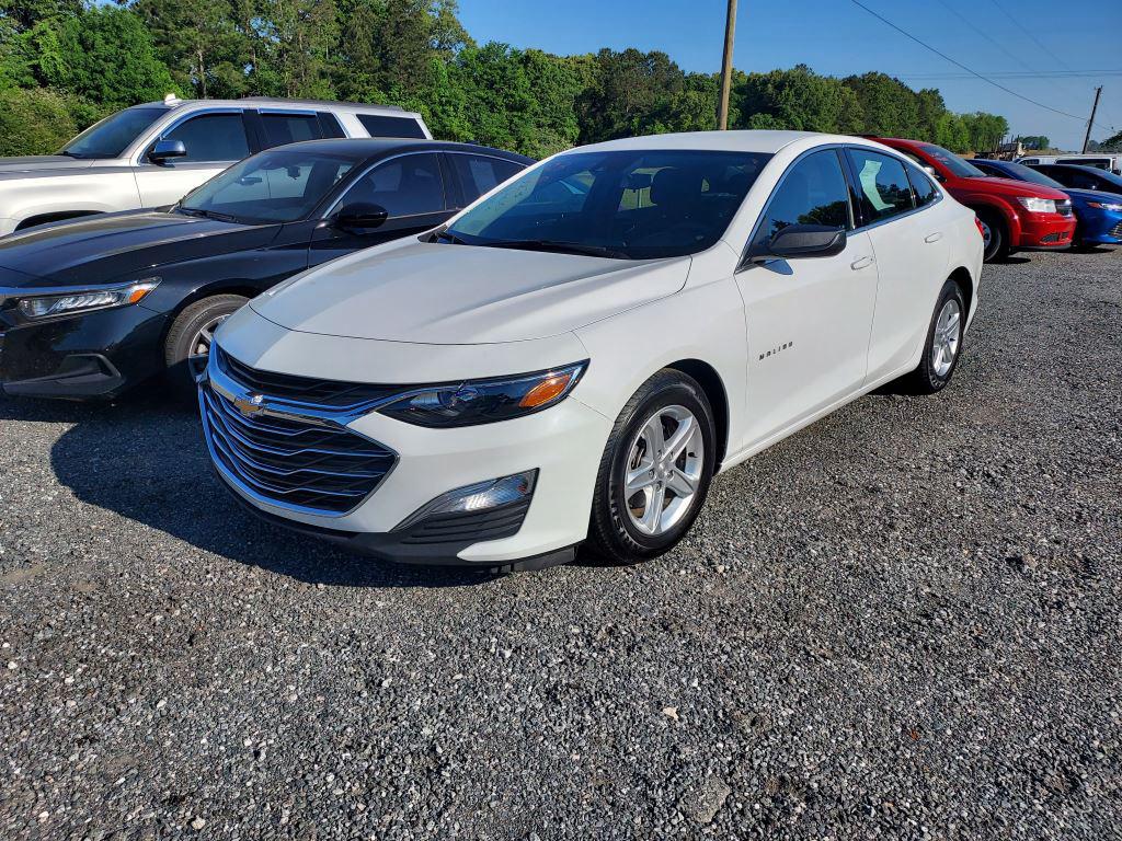 2023 Chevrolet Malibu - $10,400