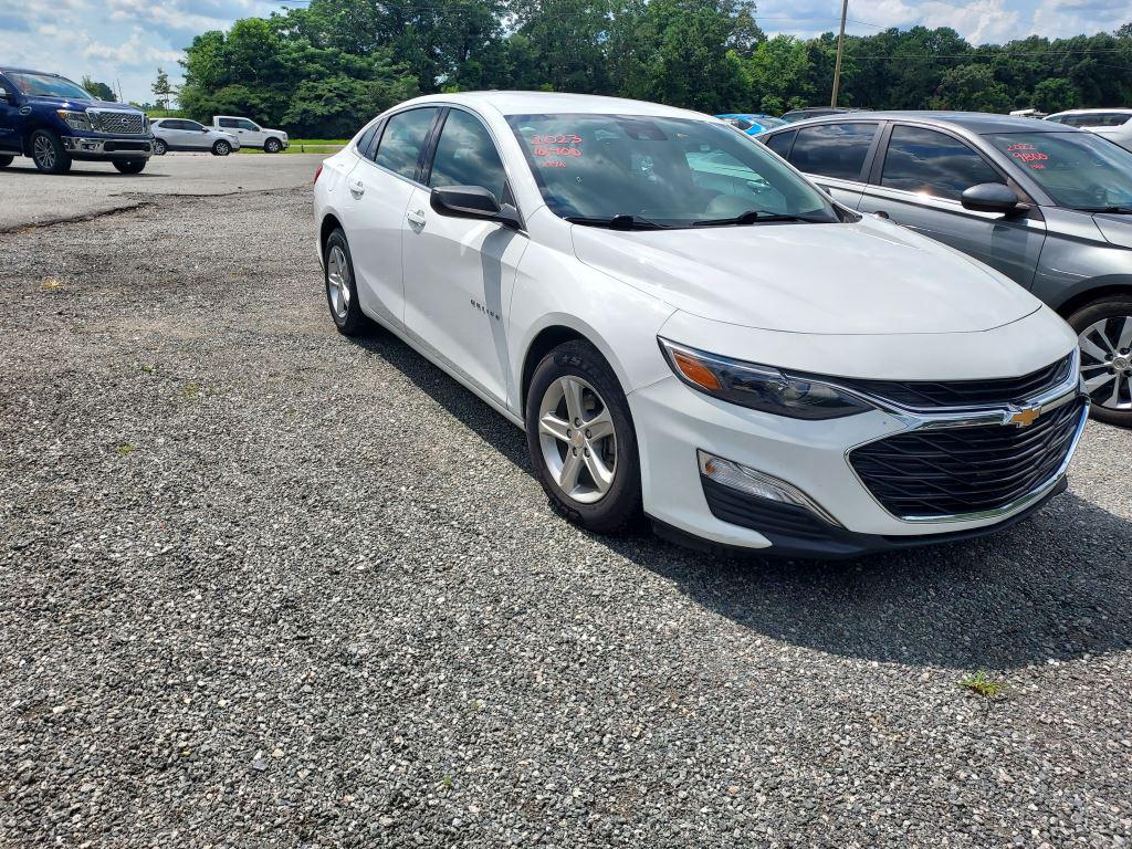 2023 Chevrolet Malibu - $10,400