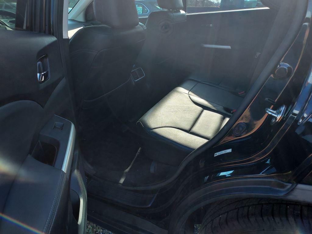 2015 Honda CR-V - $10,900