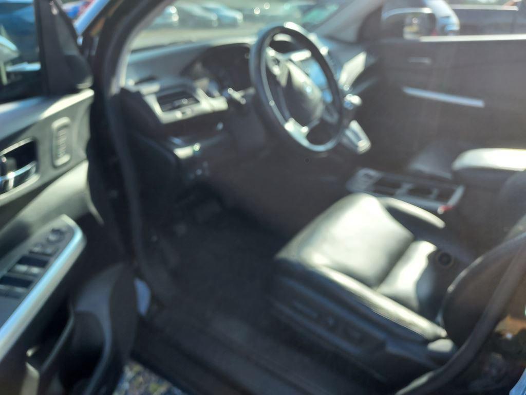 2015 Honda CR-V - $10,900