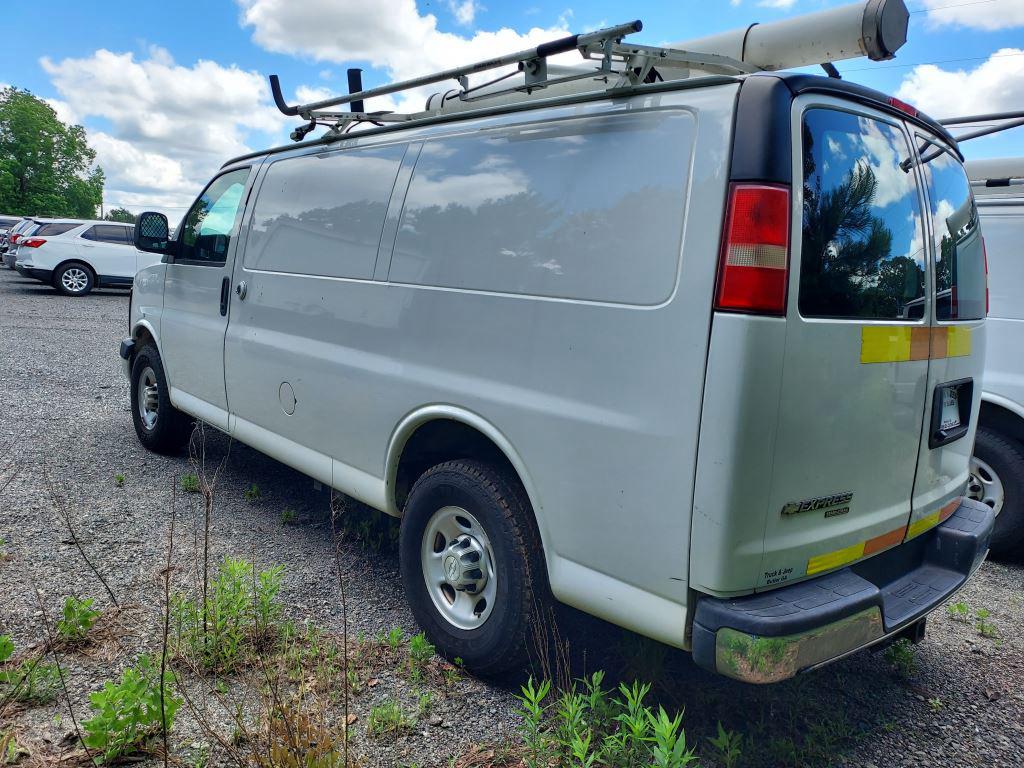 2014 Chevrolet Express - $7,900