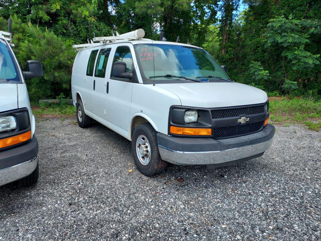 2014 Chevrolet Express - $7,900