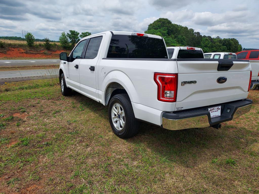 2017 Ford F-150 - $15,400