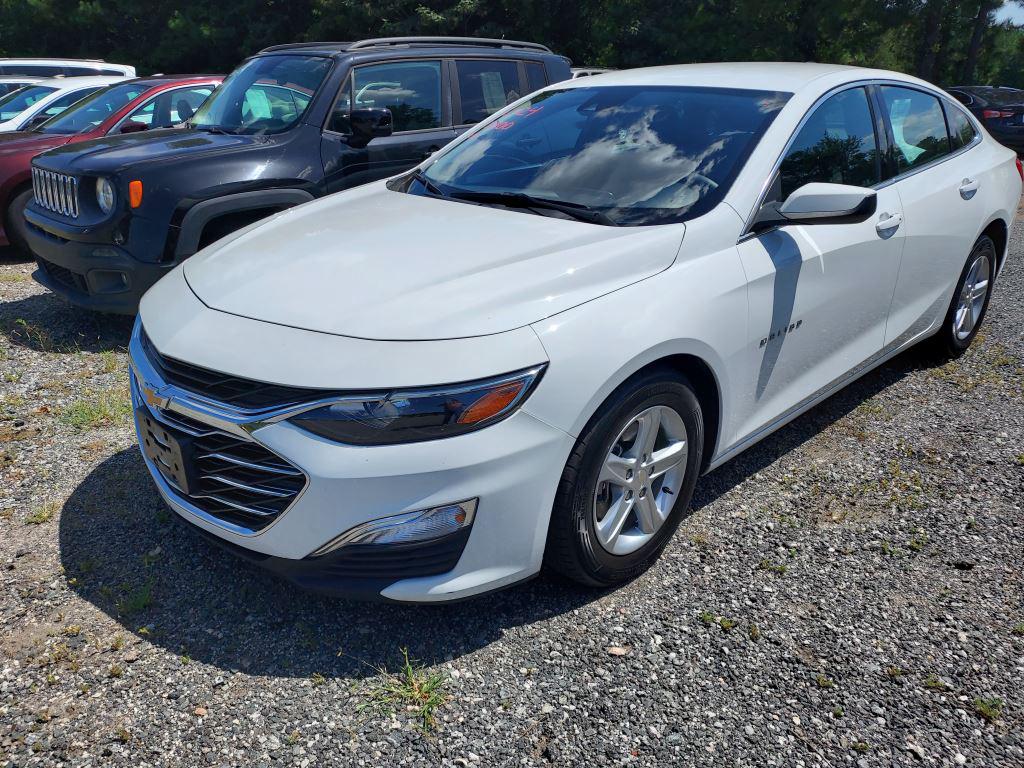 2024 Chevrolet Malibu - $10,400