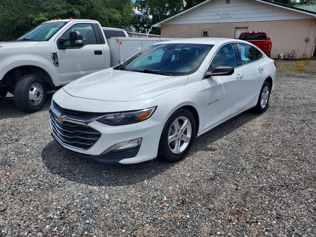 2023 Chevrolet Malibu - $7,900