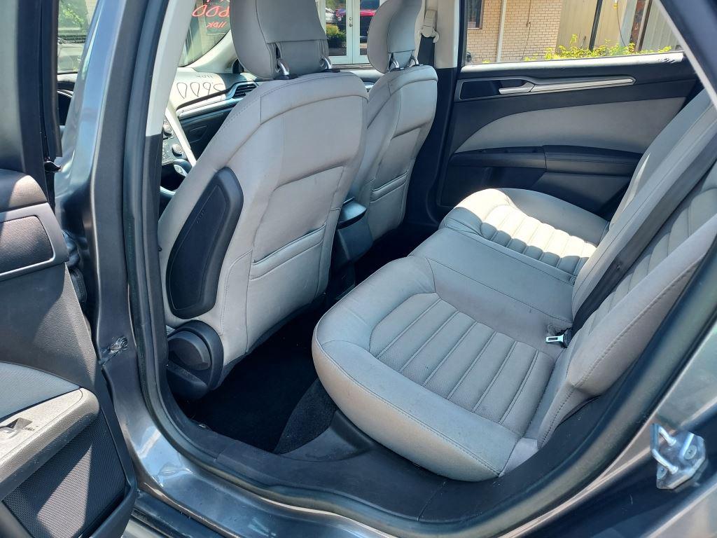 2014 Ford Fusion - $5,600