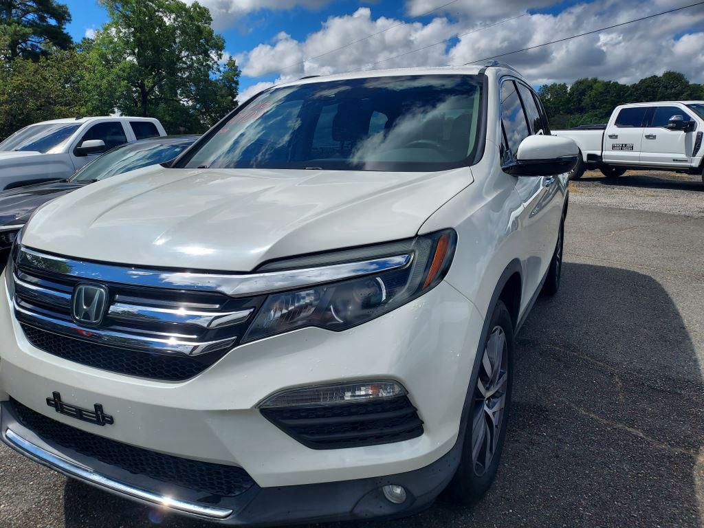 2016 Honda Pilot - $10,900