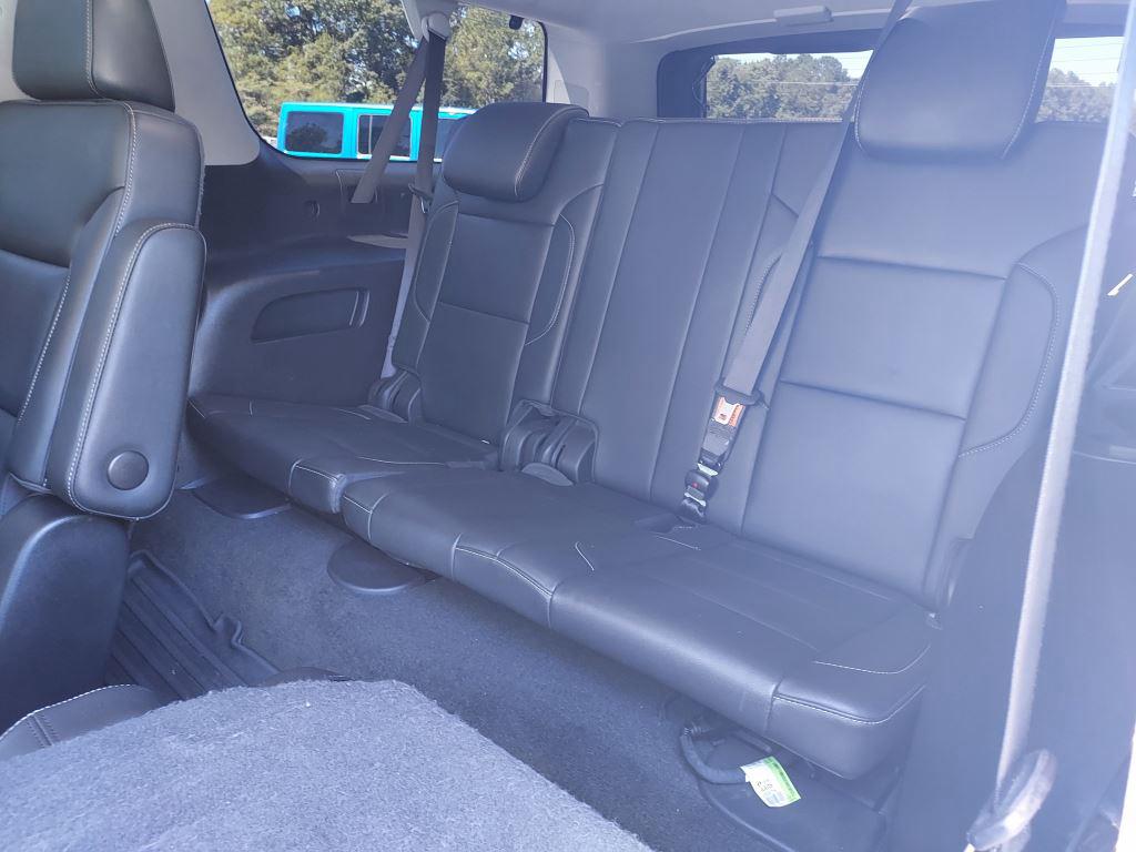 2018 Chevrolet Suburban - $14,400