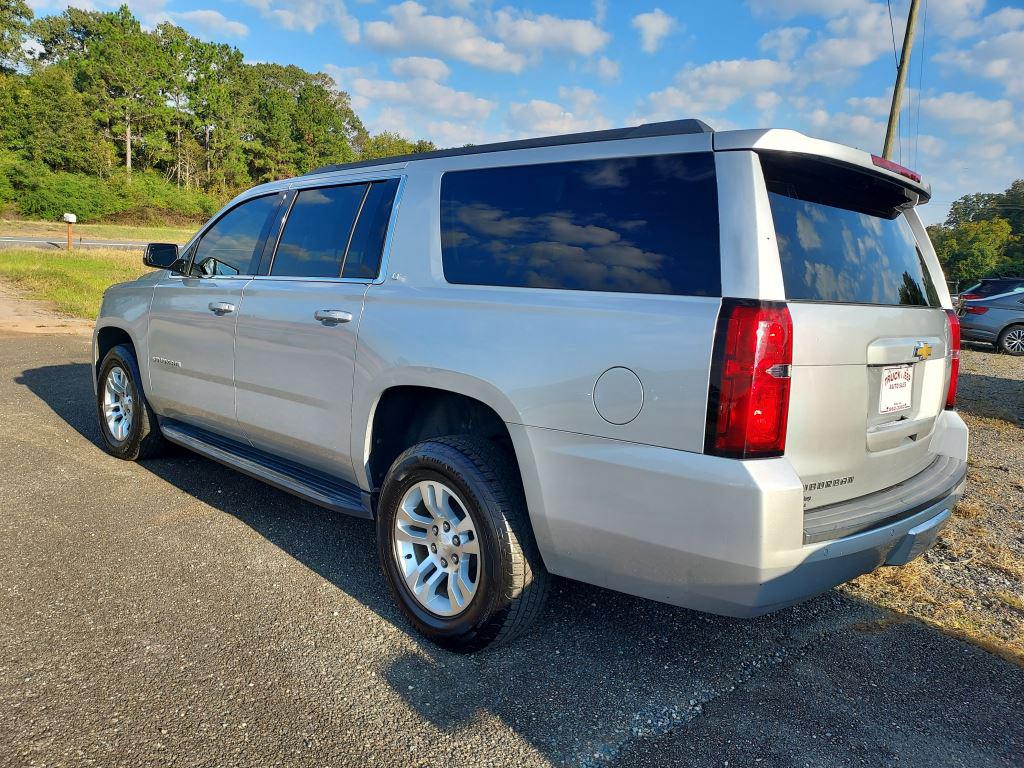 2020 Chevrolet Suburban - $17,400