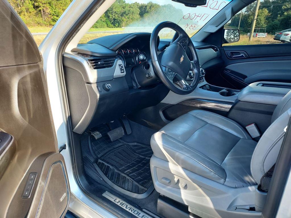 2020 Chevrolet Suburban - $17,400