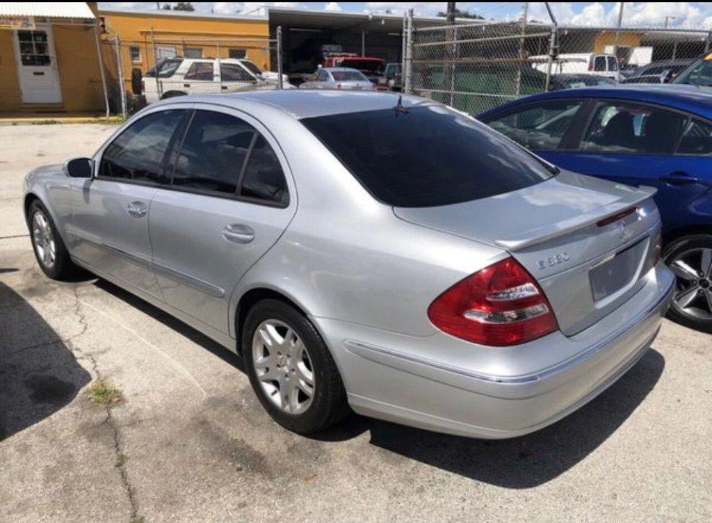2005 Mercedes-Benz E-Class