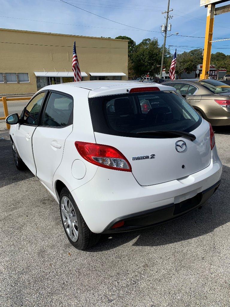 2012 MAZDA MAZDA2