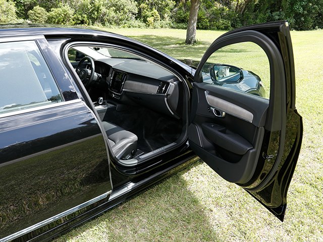 2024 Volvo S90 - $23,900