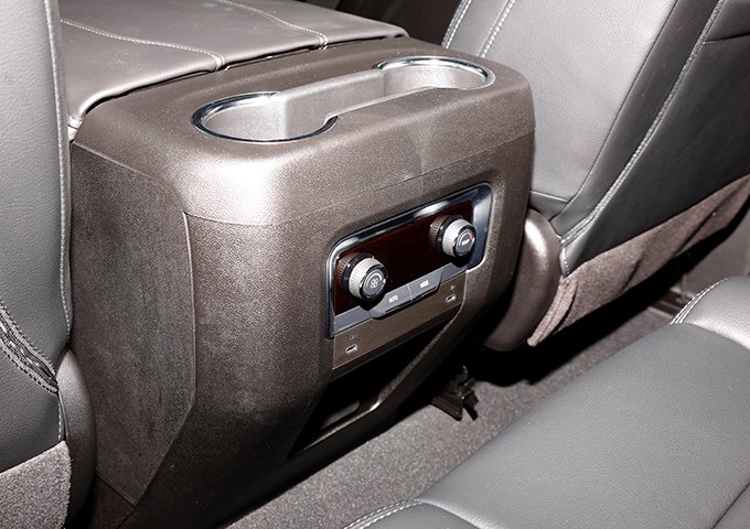 2025 Chevrolet Tahoe - $58,900