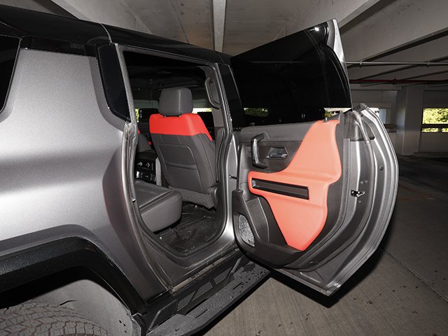 2026 GMC Hummer Ev Suv - $99,900