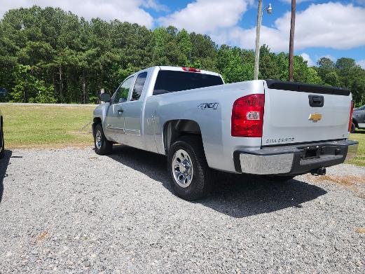 2013 Chevrolet Silverado 1500 - $8,495
