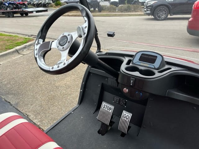 2023 Icon Cart - $10,980