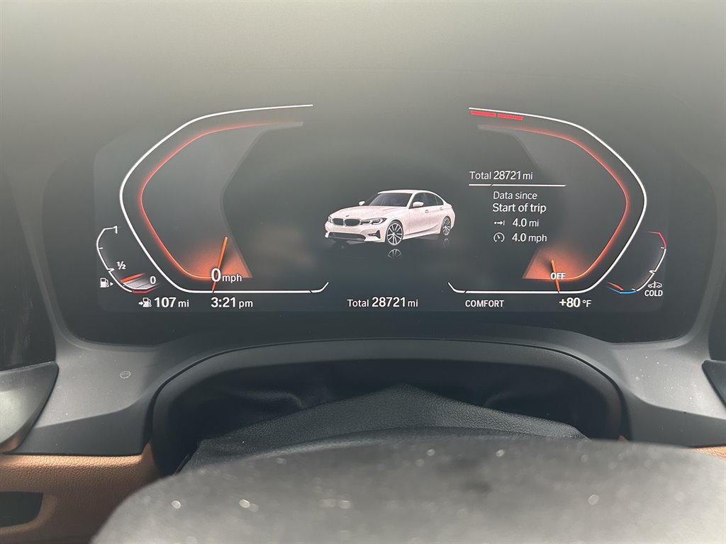 2021 BMW 3-Series 330i photo