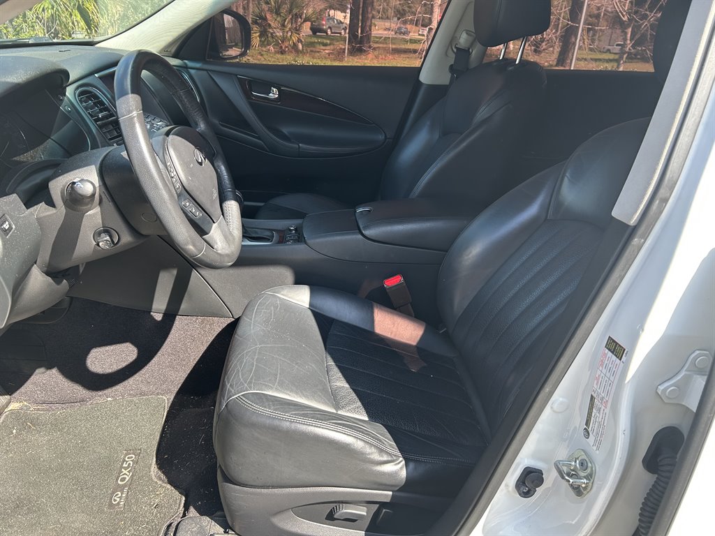 2015 Infiniti QX50 Journey photo