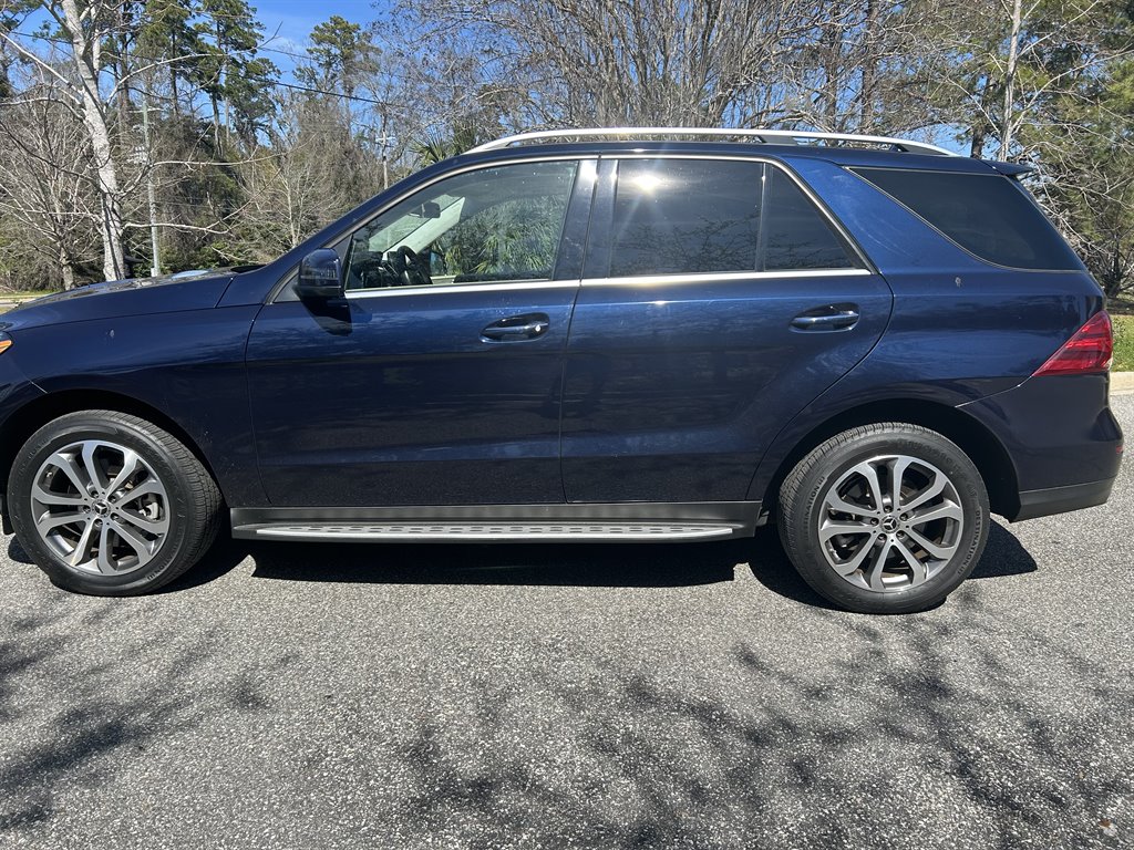 2019 Mercedes-Benz GLE GLE400 photo