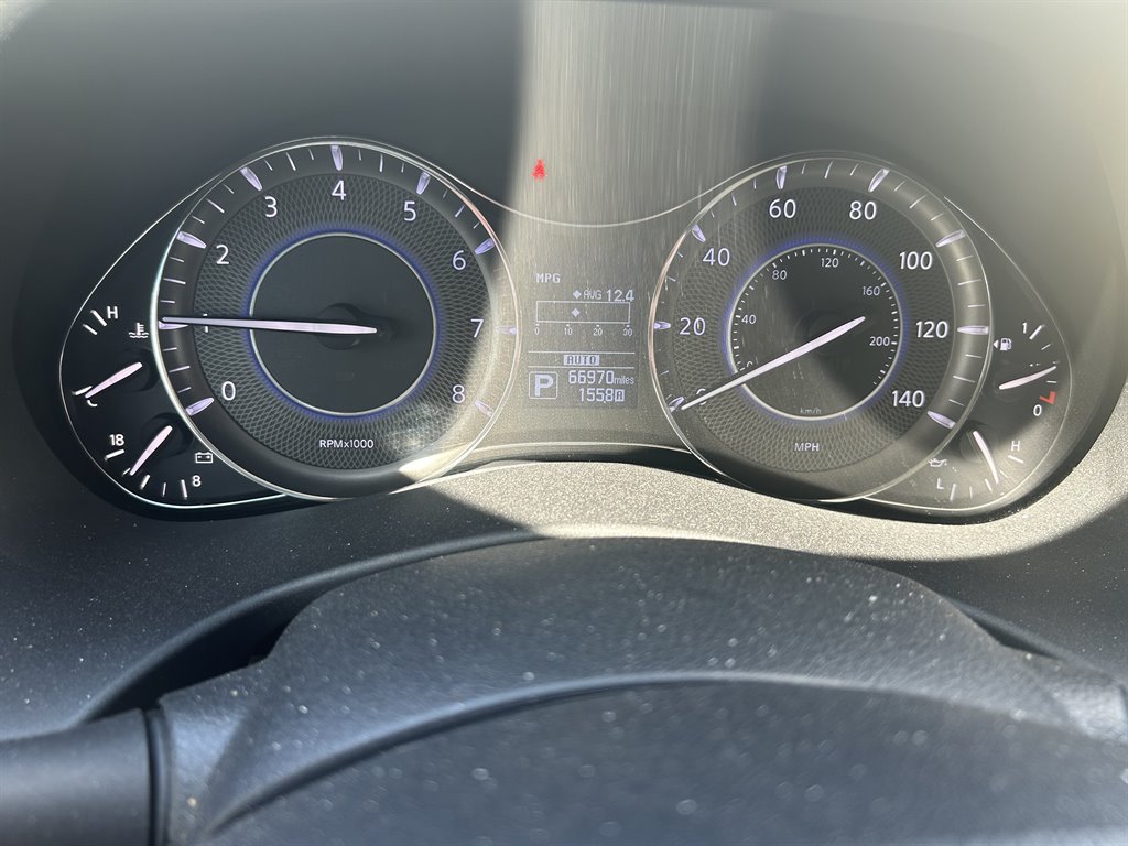 2019 Infiniti QX80 Luxury photo