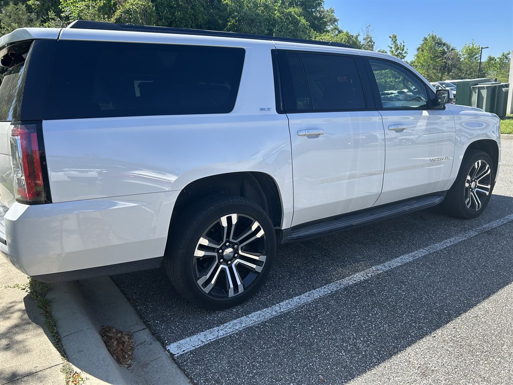 2020 GMC Yukon XL 1500 SLT photo