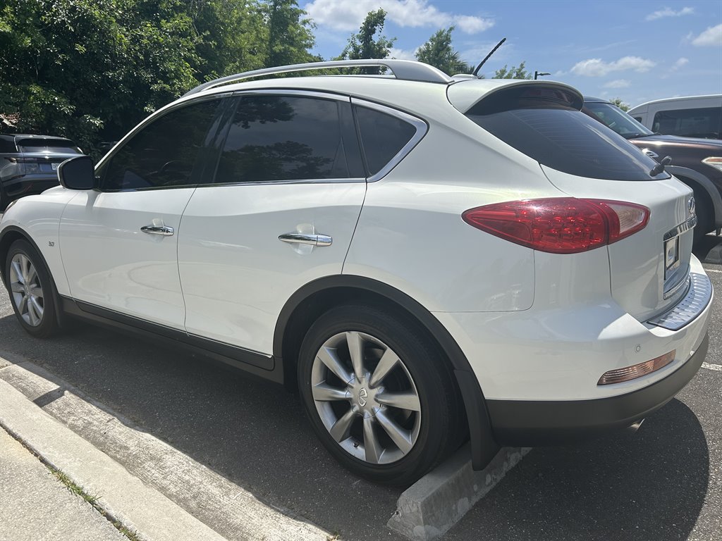 2017 Nissan Rogue - $15,890