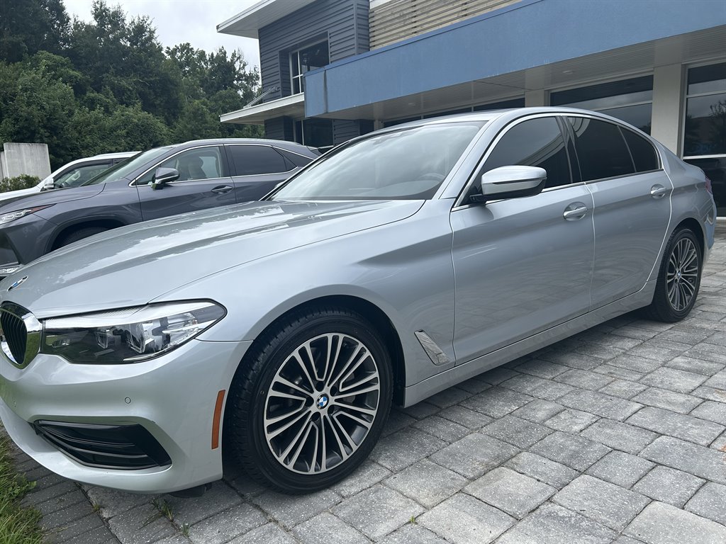 2019 BMW 530i - $21,890