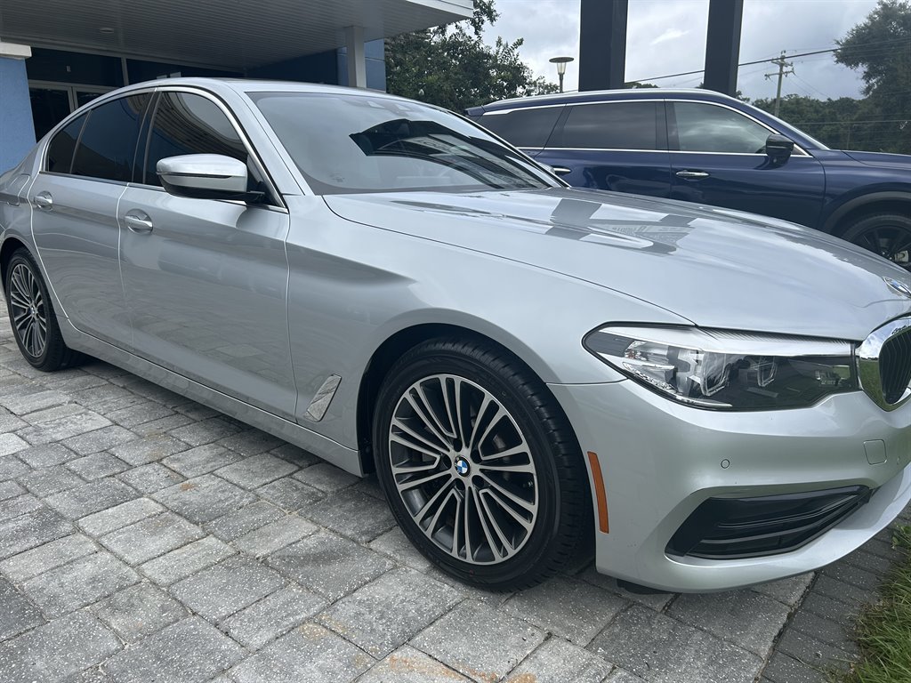 2019 BMW 530i - $21,890