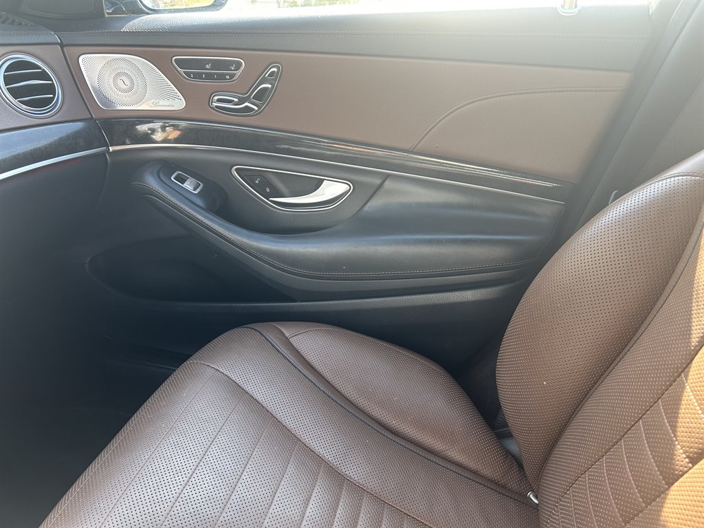 2014 Mercedes-Benz S-class - $20,890