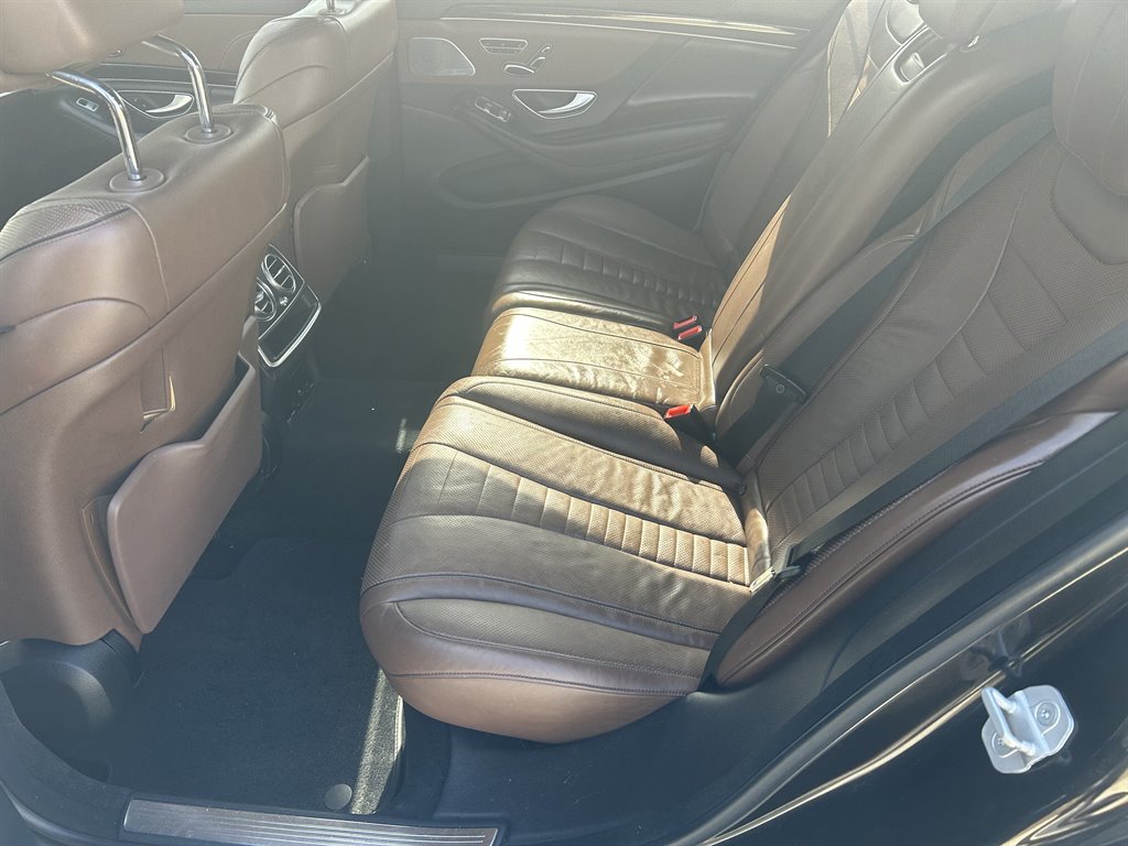 2014 Mercedes-Benz S-class - $20,890