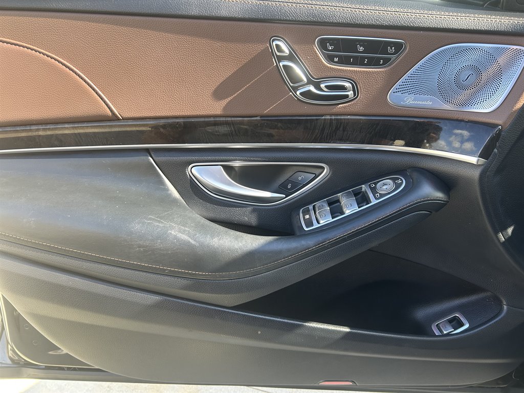 2014 Mercedes-Benz S-class - $20,890