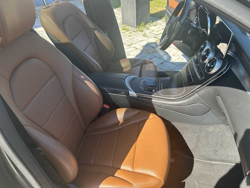 2022 Mercedes-Benz GLC - $26,890