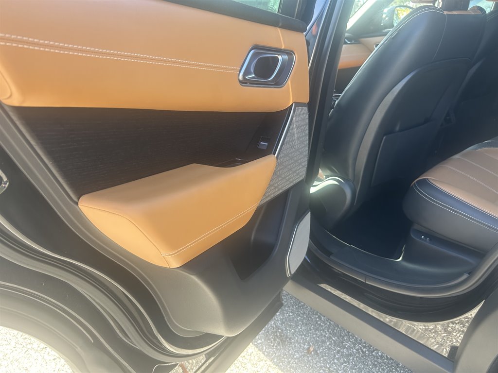 2021 Land Rover Range Rover Velar - $36,980