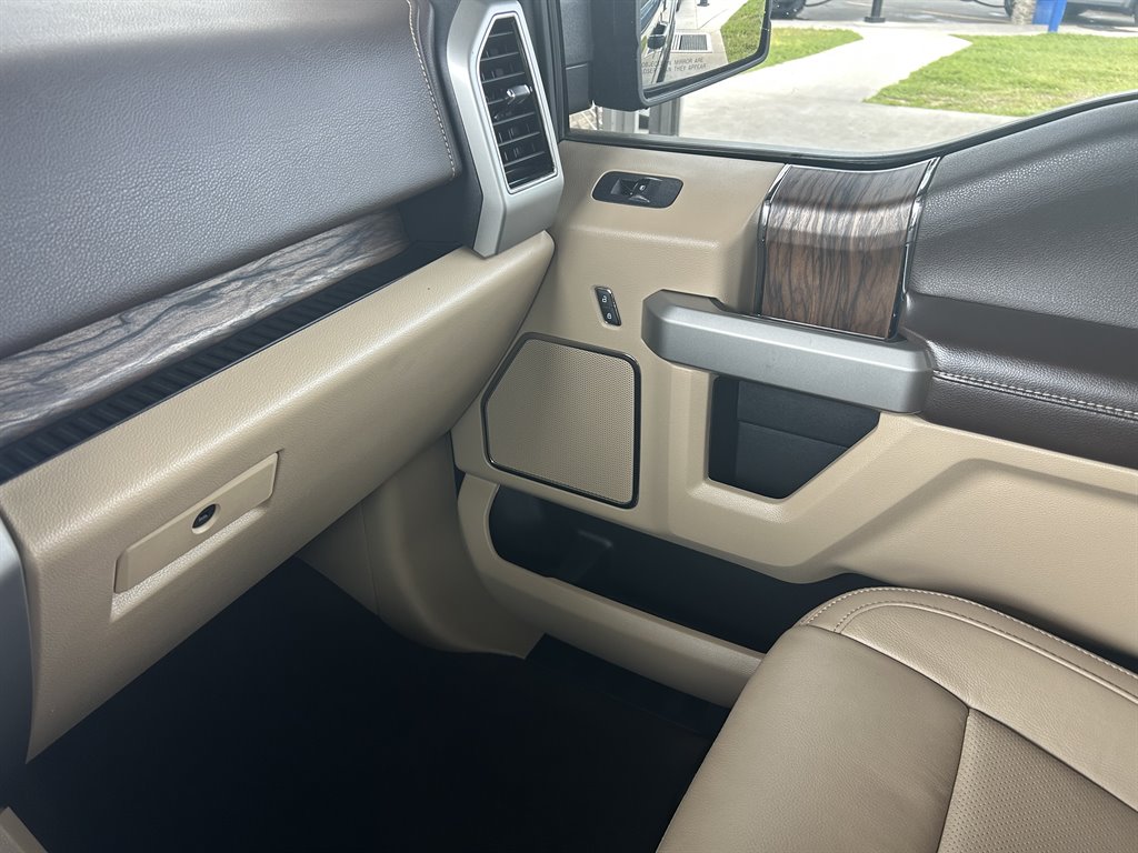 2020 Ford F-150 - $37,890