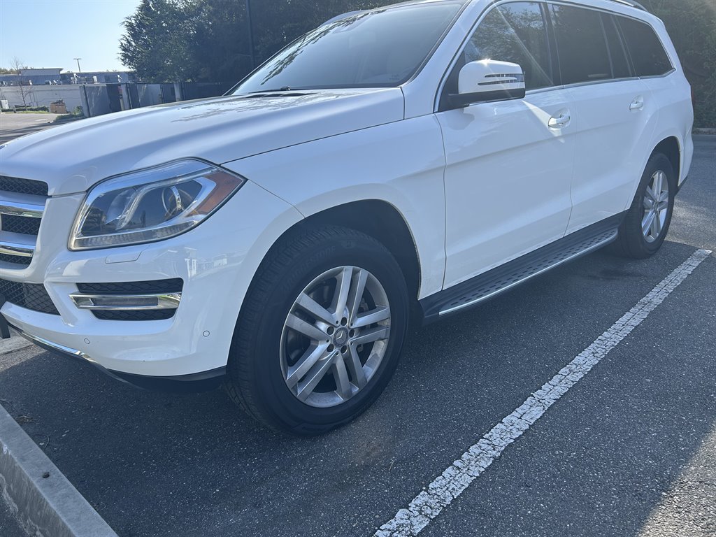 2014 Mercedes-Benz GL-Class - $13,890