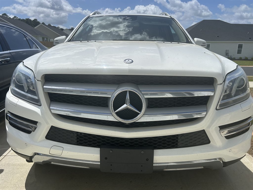 2014 Mercedes-Benz GL-Class - $13,890