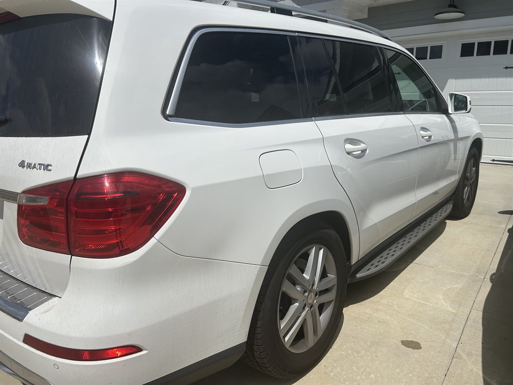 2014 Mercedes-Benz GL-Class - $13,890