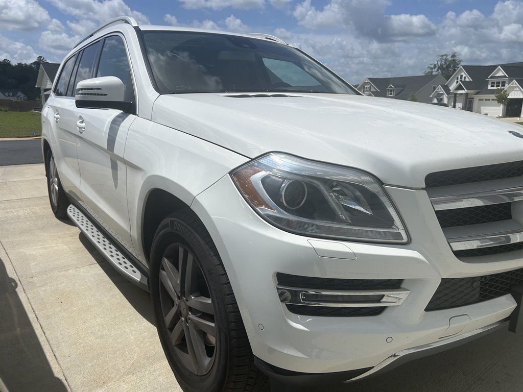 2014 Mercedes-Benz GL-Class - $13,890